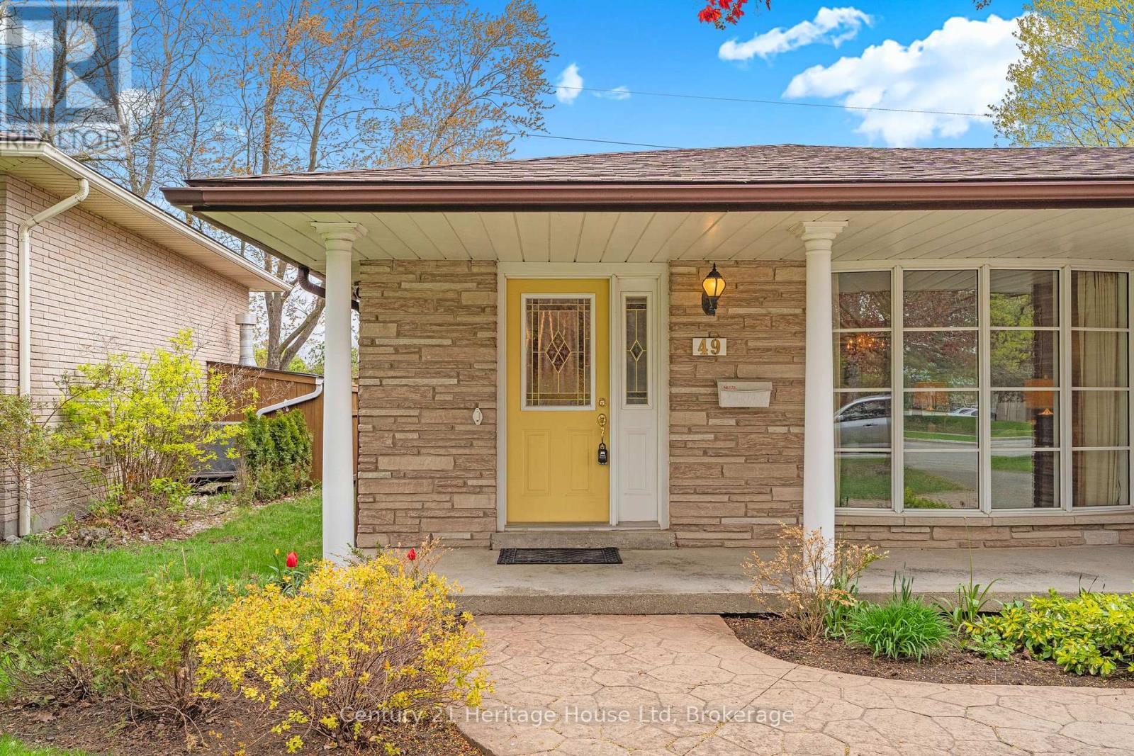 49 Vanier Drive, Guelph, Ontario  N1G 2K9 - Photo 8 - X13144428