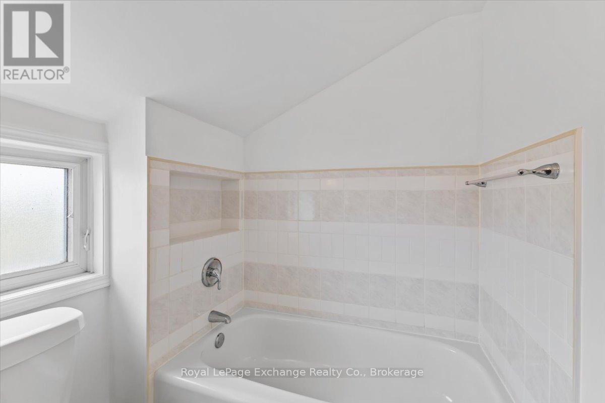 1005 Saugeen Street, Kincardine, Ontario N2Z 1J1 - Photo 27 - X13144436