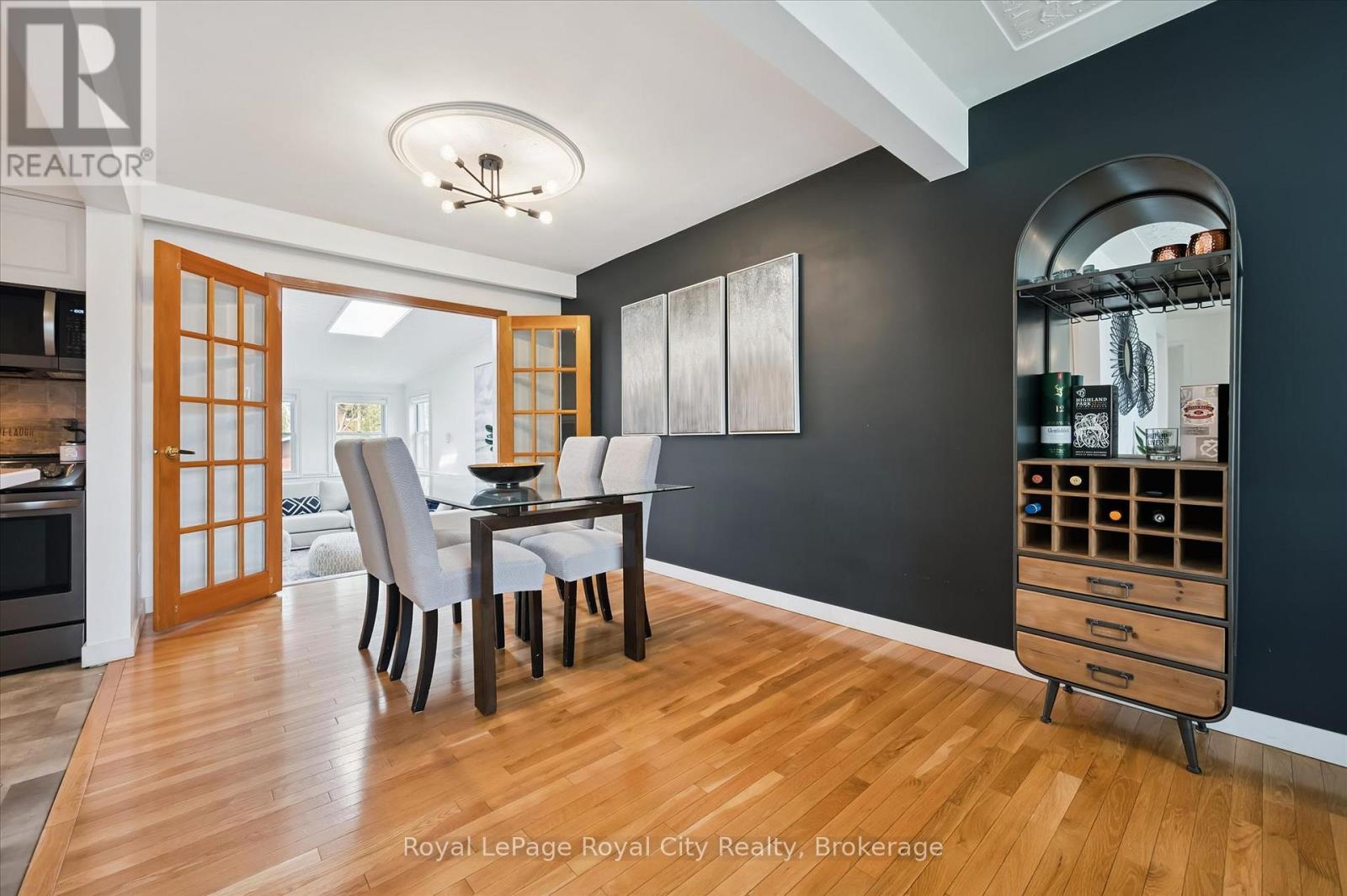 637 Cedargrove Place, Waterloo, Ontario  N2L 4Y8 - Photo 11 - X13144542
