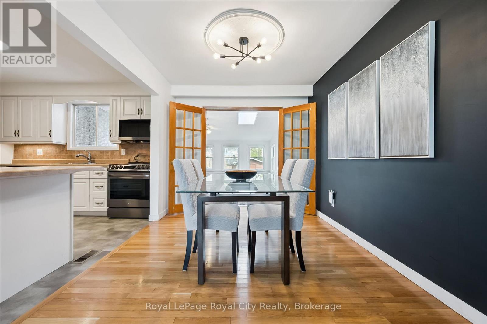 637 Cedargrove Place, Waterloo, Ontario  N2L 4Y8 - Photo 12 - X13144542