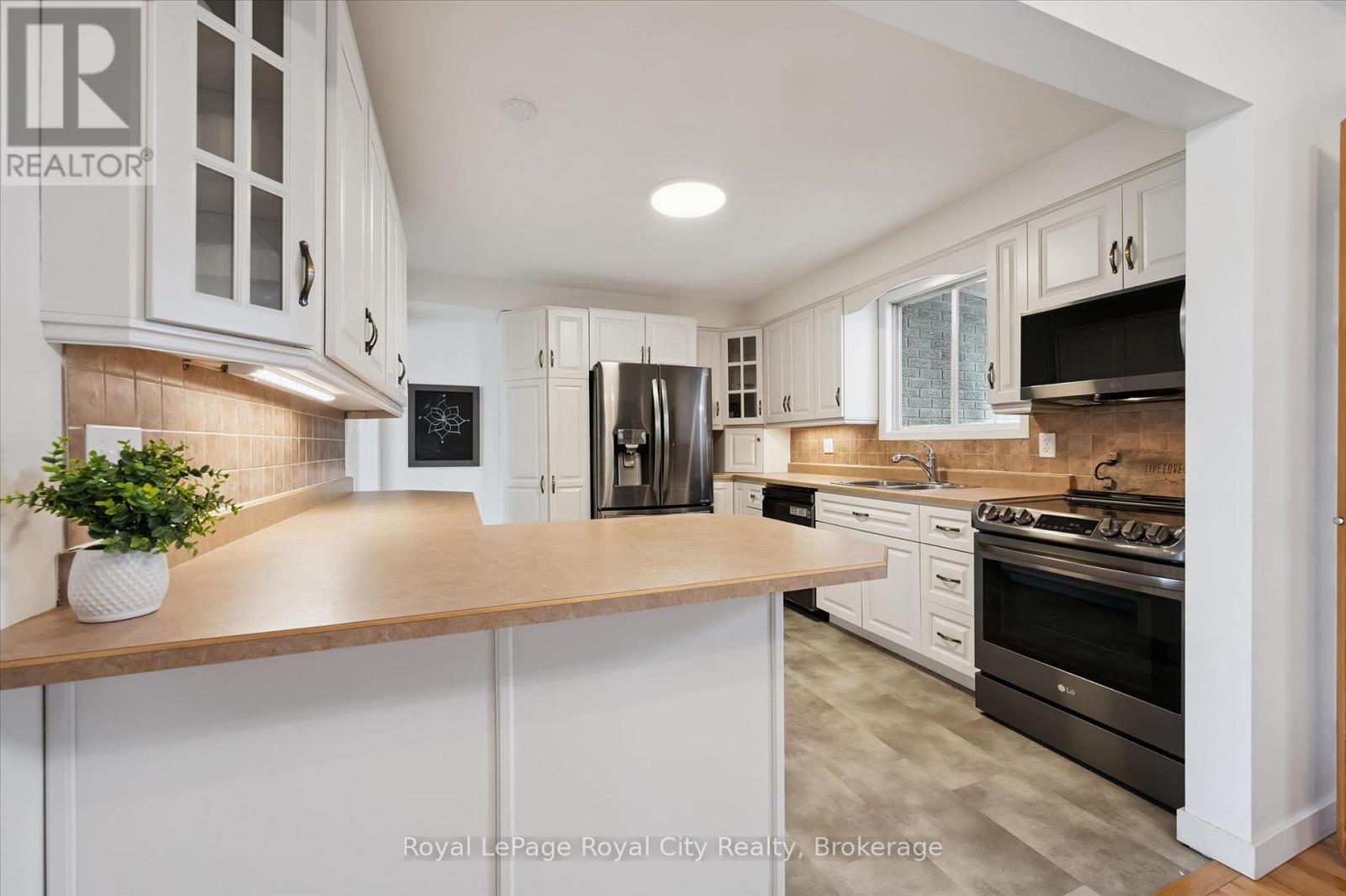 637 Cedargrove Place, Waterloo, Ontario  N2L 4Y8 - Photo 14 - X13144542
