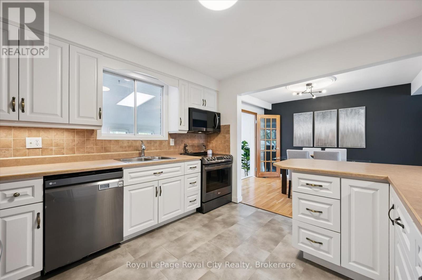 637 Cedargrove Place, Waterloo, Ontario  N2L 4Y8 - Photo 16 - X13144542