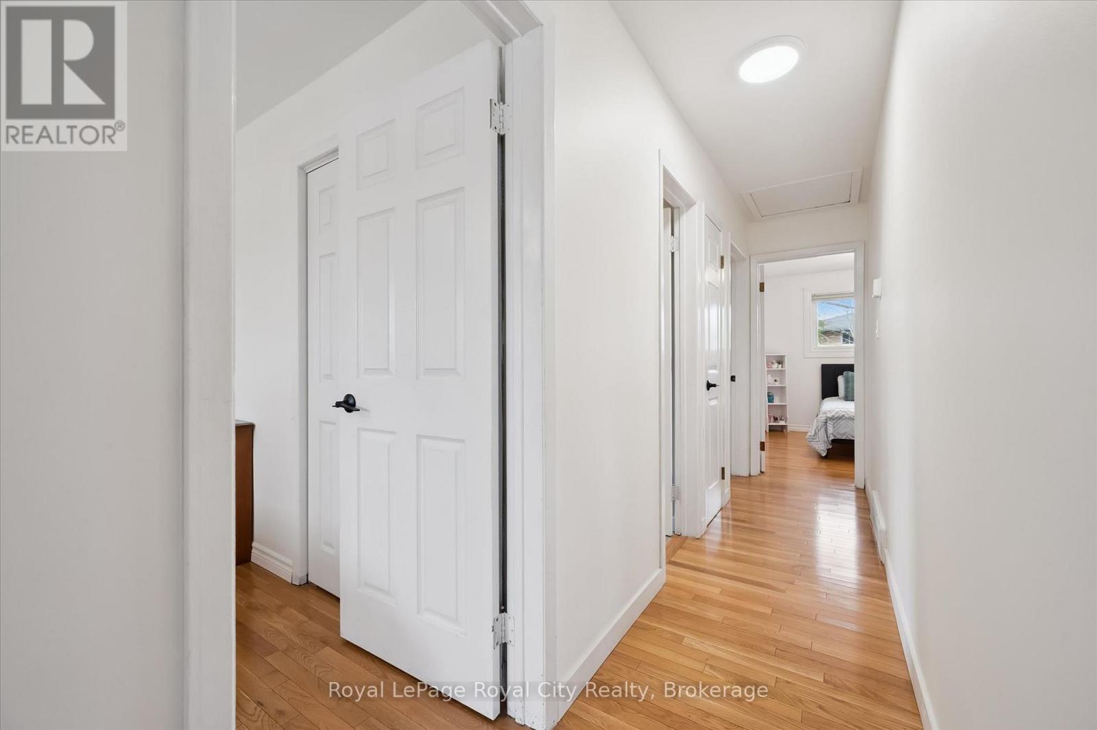 637 Cedargrove Place, Waterloo, Ontario  N2L 4Y8 - Photo 18 - X13144542