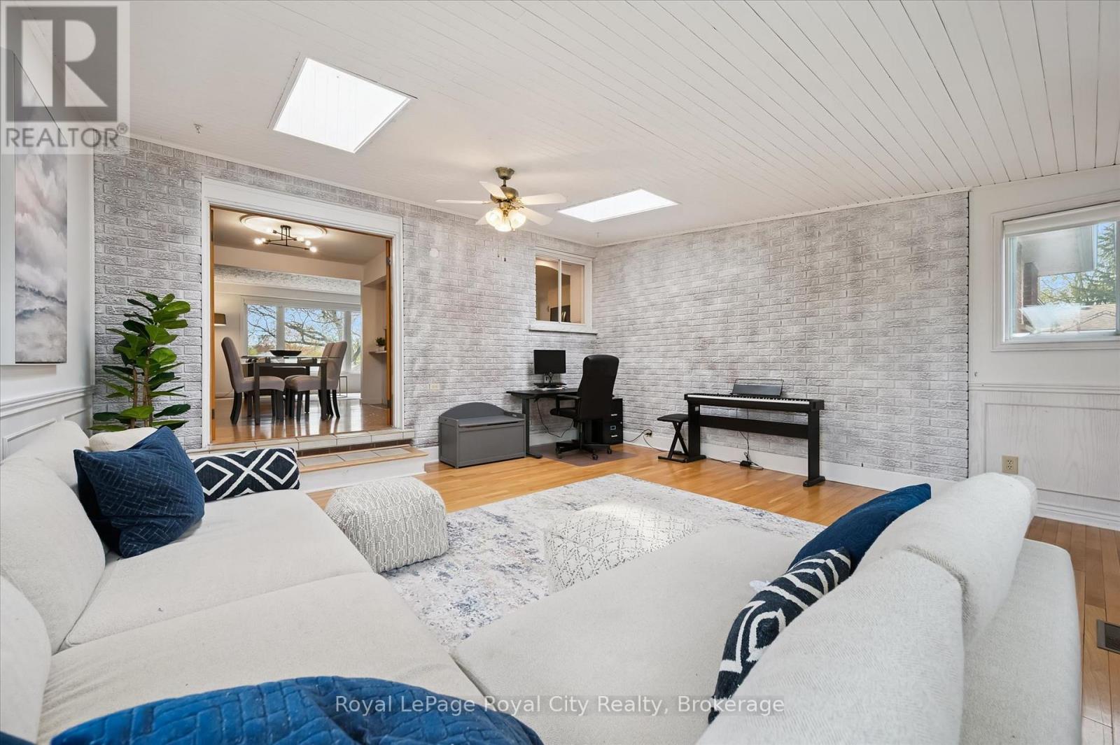 637 Cedargrove Place, Waterloo, Ontario  N2L 4Y8 - Photo 30 - X13144542