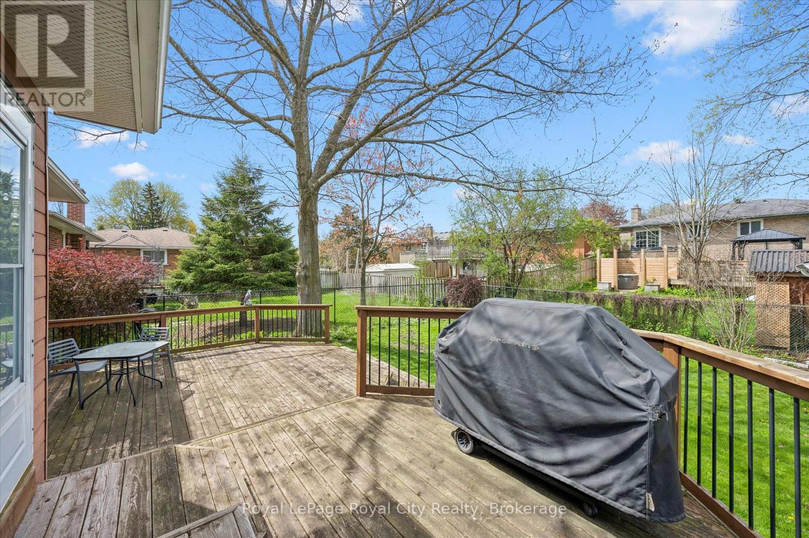 637 Cedargrove Place, Waterloo, Ontario  N2L 4Y8 - Photo 45 - X13144542