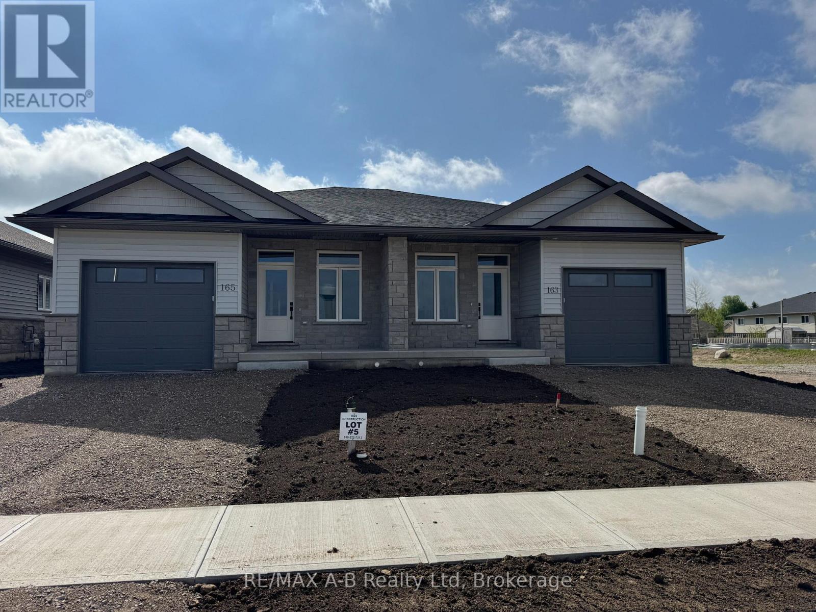 163 WIMPOLE STREET, West Perth, Ontario