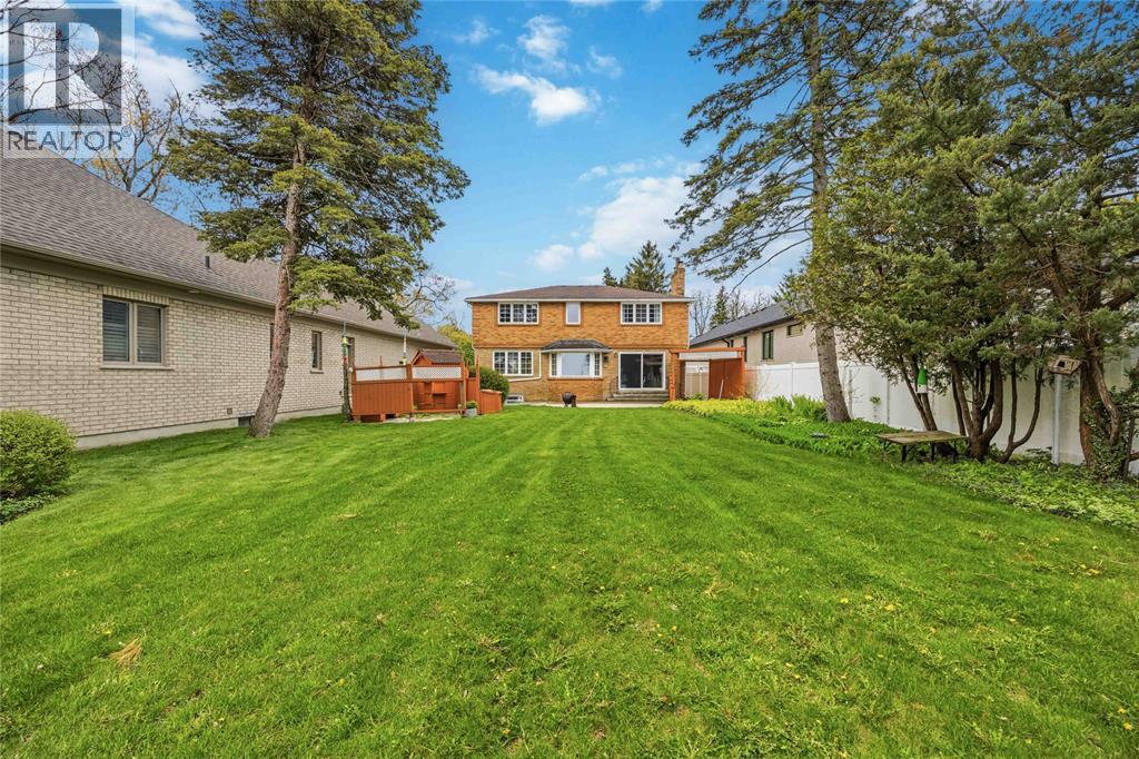 2088 Lakeshore Road, Sarnia, Ontario  N7T 7H6 - Photo 3 - 26011142