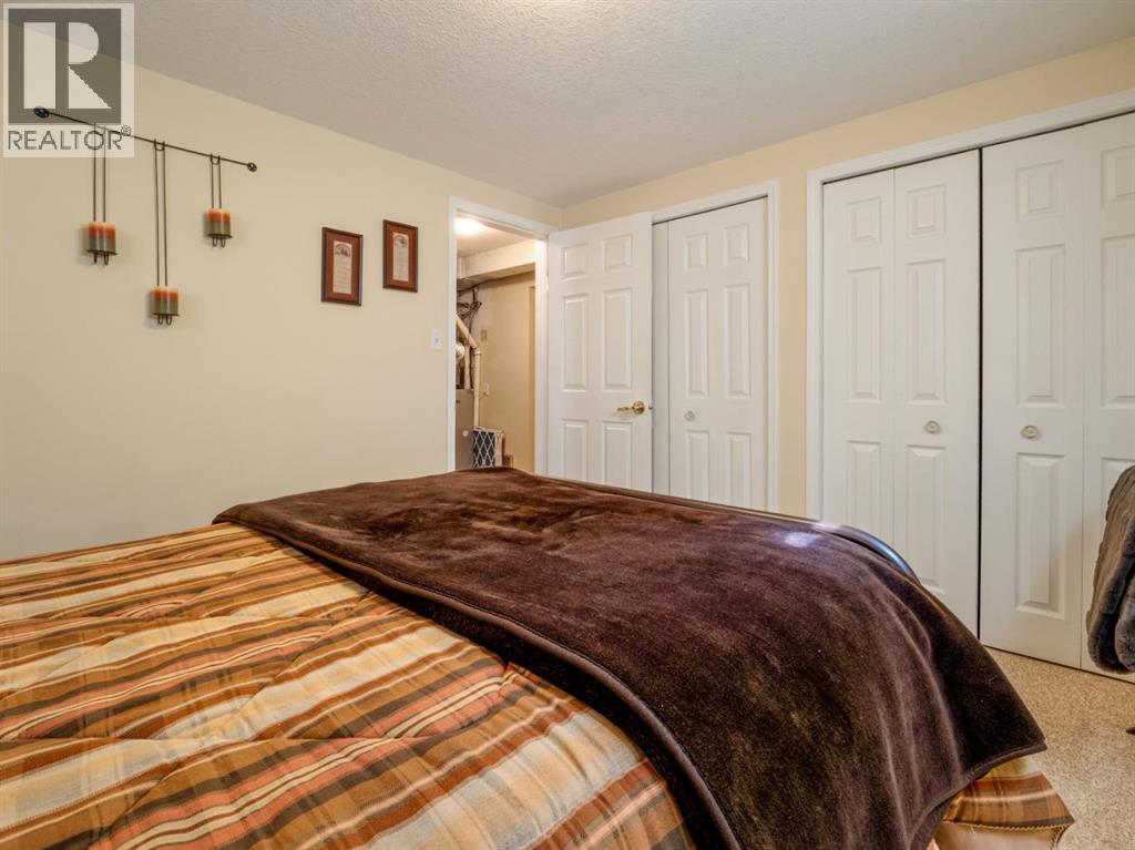 240 3 Avenue E, Cardston, Alberta  T0K 0K0 - Photo 39 - A2296958
