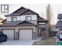 721 Silkstone Close W, Lethbridge, Alberta