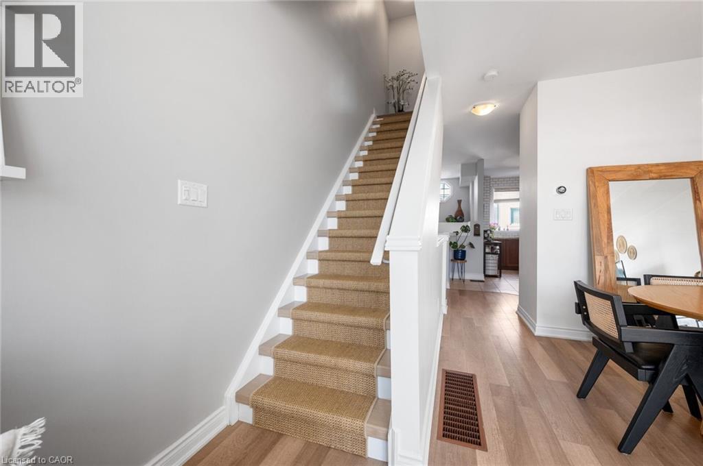 2458 Scholars Common, Burlington, Ontario  L7P 2W2 - Photo 19 - 40822633