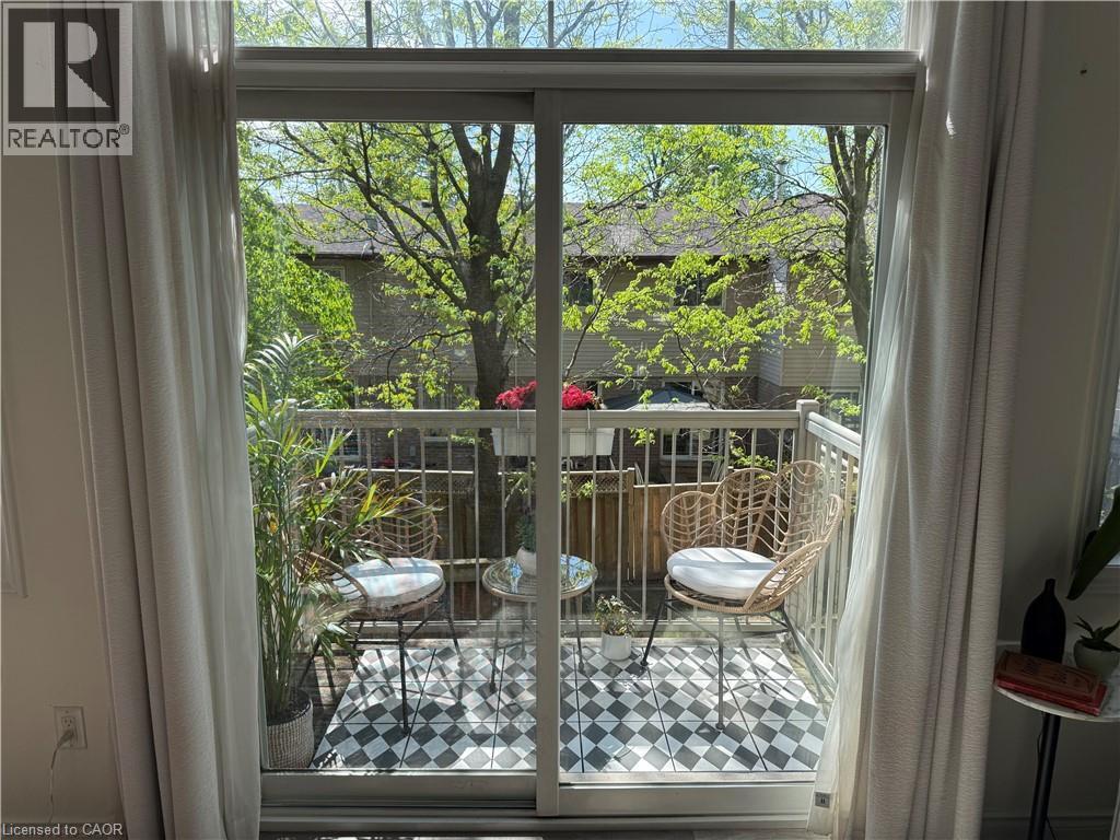 2458 Scholars Common, Burlington, Ontario  L7P 2W2 - Photo 12 - 40822633