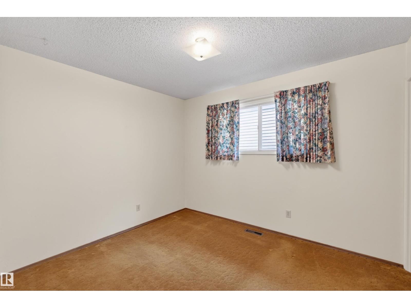 8407 150 Av Nw, Edmonton, Alberta  T5E 1B9 - Photo 16 - E4488571
