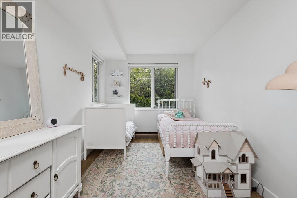 2 1949 W 8th Avenue, Vancouver, British Columbia  V6J 1W2 - Photo 18 - R3124752