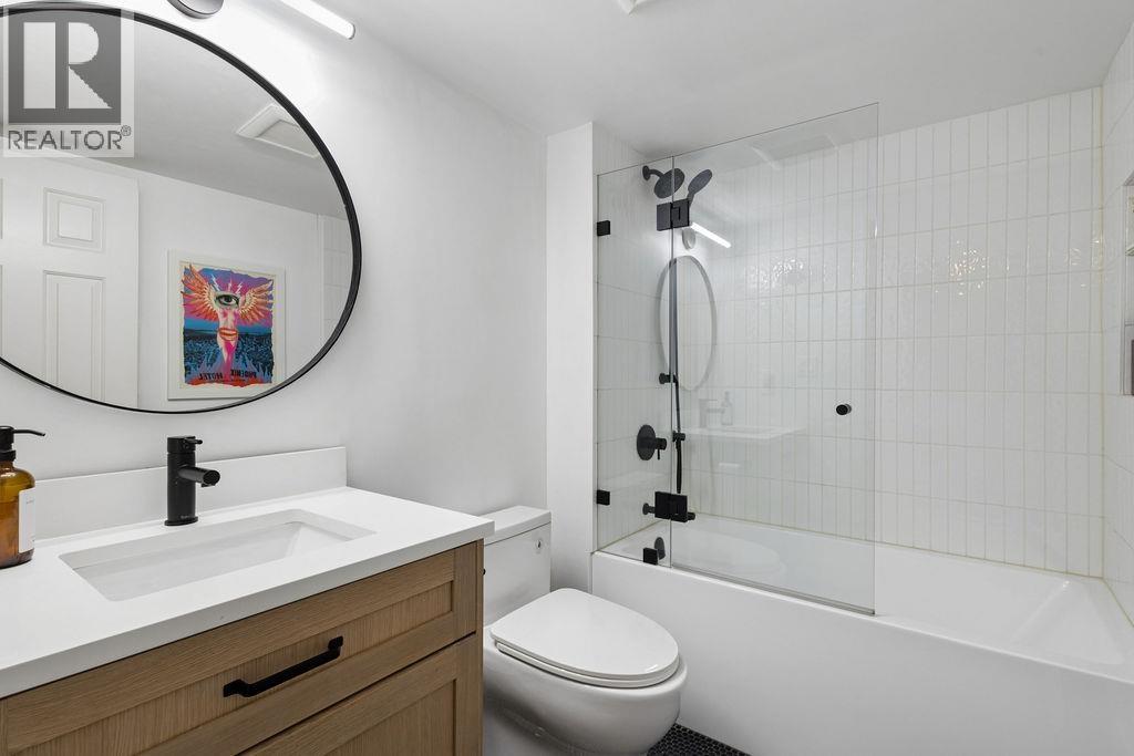 2 1949 W 8th Avenue, Vancouver, British Columbia  V6J 1W2 - Photo 22 - R3124752