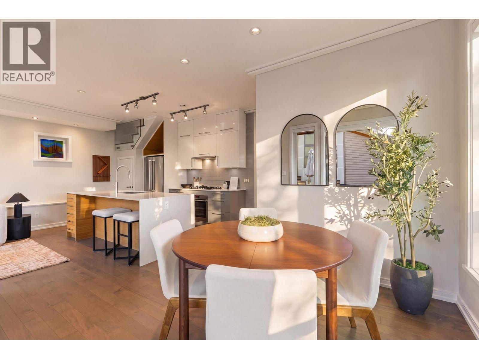 1133 Templeton Drive, Vancouver, British Columbia  V5L 4N9 - Photo 5 - R3124767