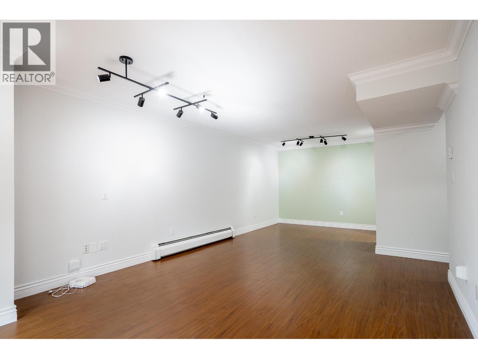 301 2320 W 40th Avenue, Vancouver, British Columbia  V6M 4H6 - Photo 15 - R3124769