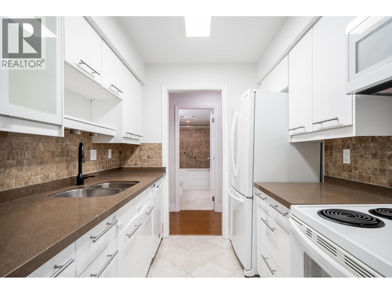 301 2320 W 40th Avenue, Vancouver, British Columbia  V6M 4H6 - Photo 9 - R3124769