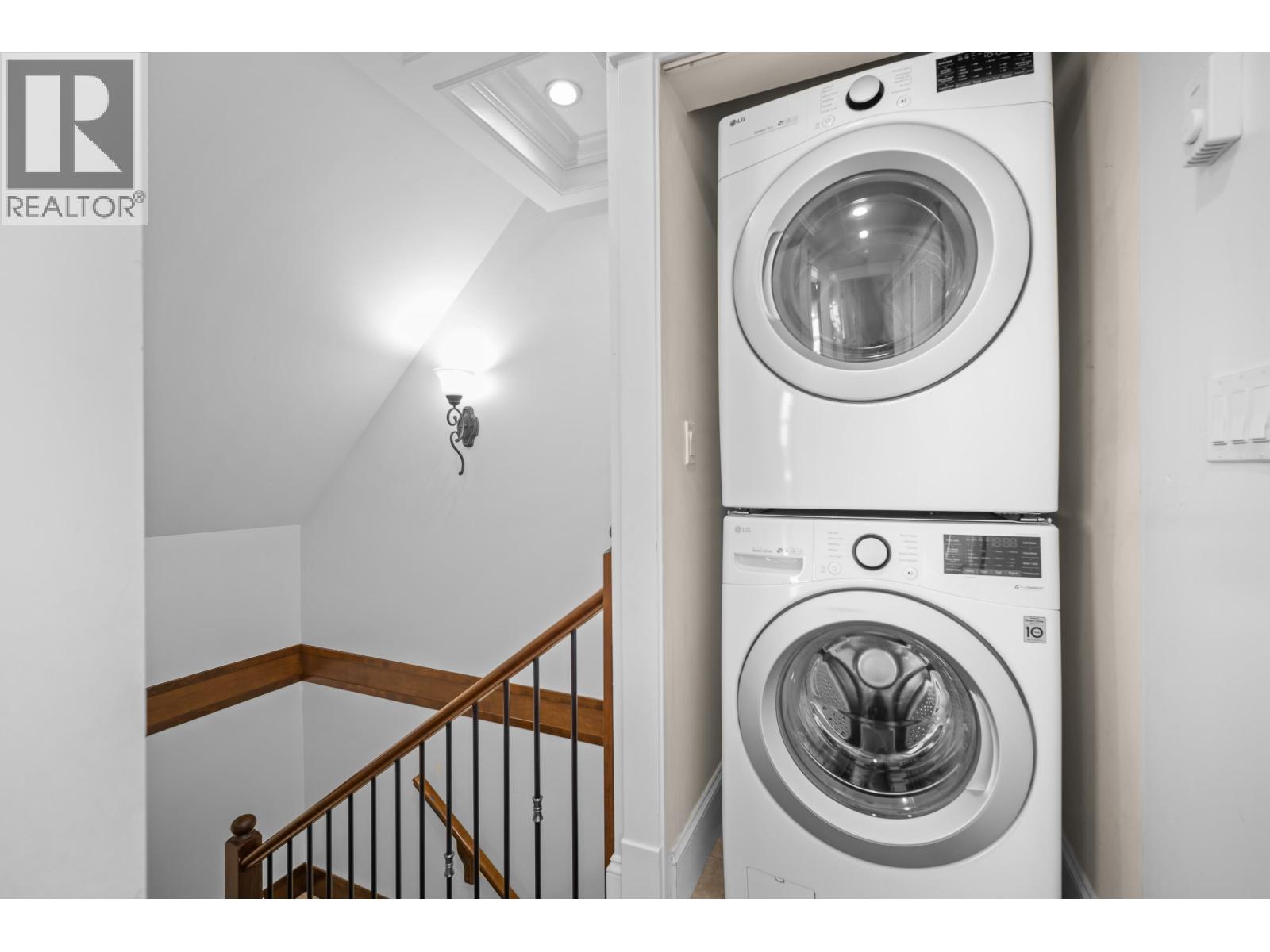 2412 St. Catherines Street, Vancouver, British Columbia  V5T 3X9 - Photo 27 - R3124772