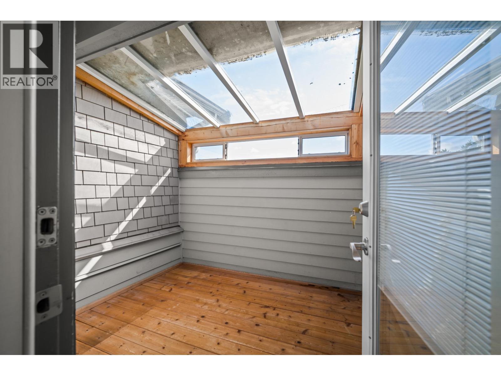 2412 St. Catherines Street, Vancouver, British Columbia  V5T 3X9 - Photo 28 - R3124772