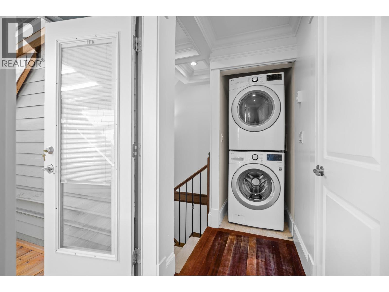 2412 St. Catherines Street, Vancouver, British Columbia  V5T 3X9 - Photo 34 - R3124772