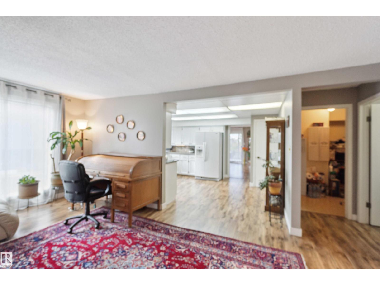 #305 8707 107 St Nw, Edmonton, Alberta  T6E 5J5 - Photo 8 - E4471193