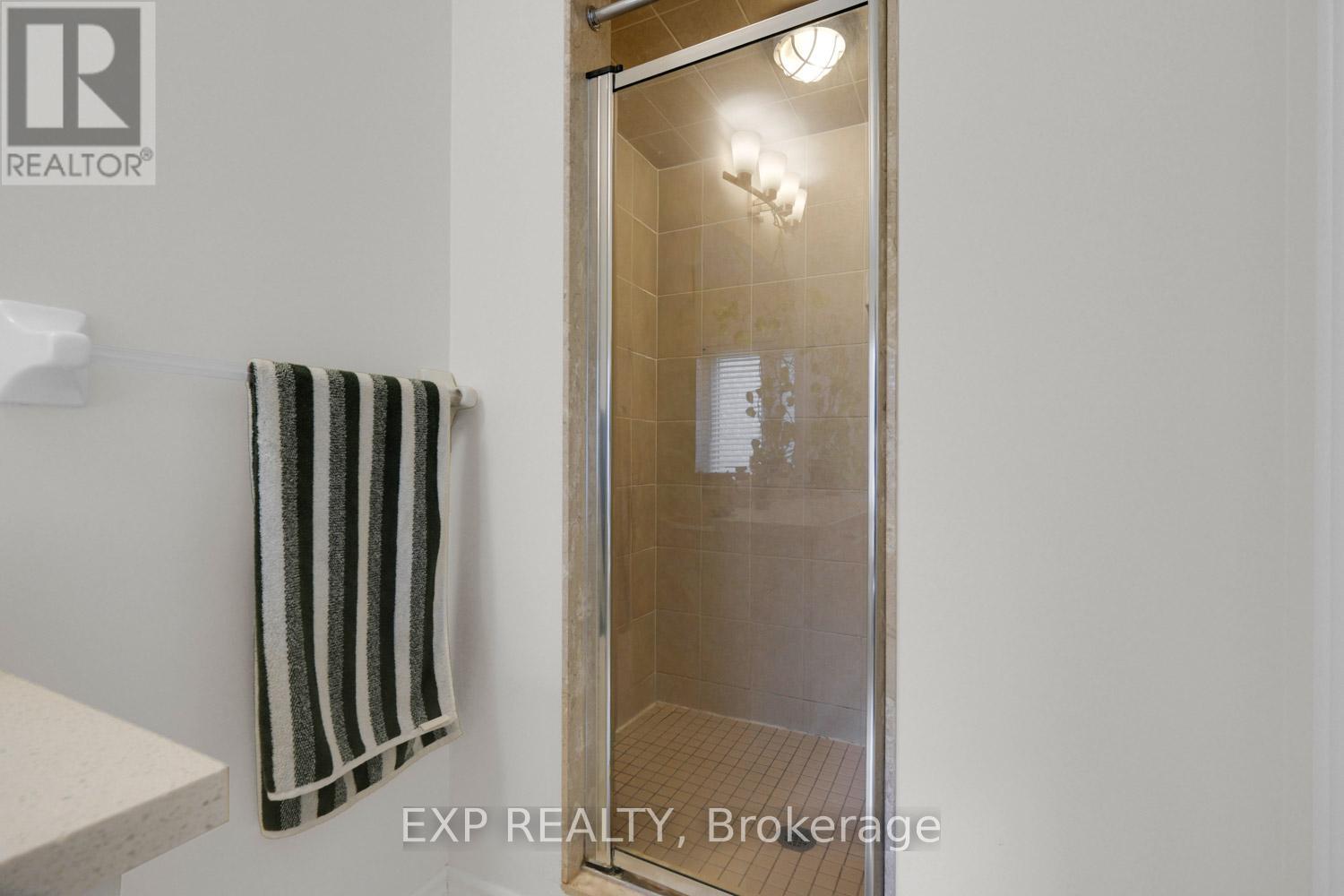 24 Williams Street, Markham, Ontario  L6C 0C2 - Photo 17 - N12944186