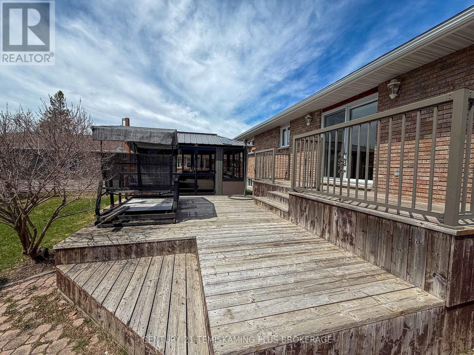 45 Twelfth Street E, Armstrong, Ontario  P0J 1E0 - Photo 7 - T13144480