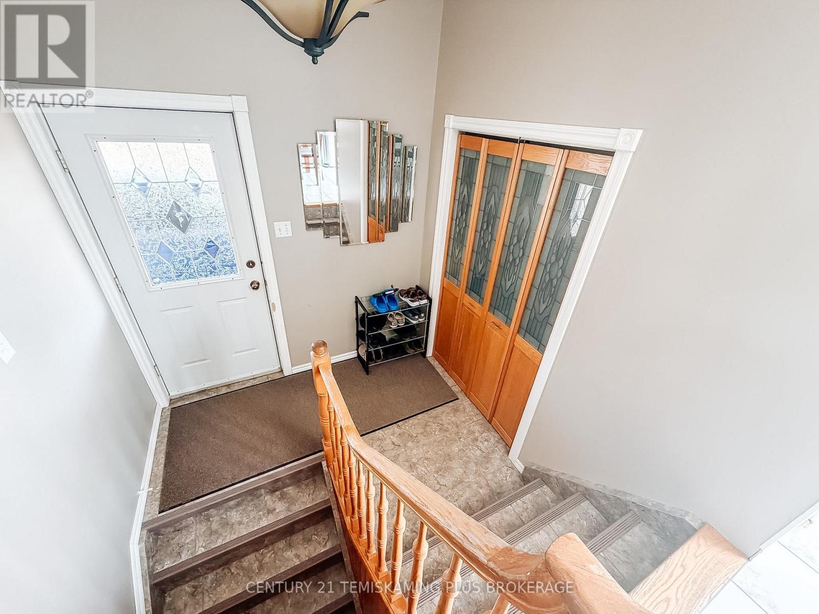 45 Twelfth Street E, Armstrong, Ontario  P0J 1E0 - Photo 8 - T13144480