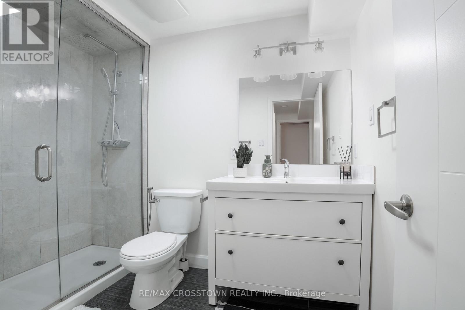 22 Bluegrass Drive, Barrie, Ontario  L4N 9N9 - Photo 27 - S13114526