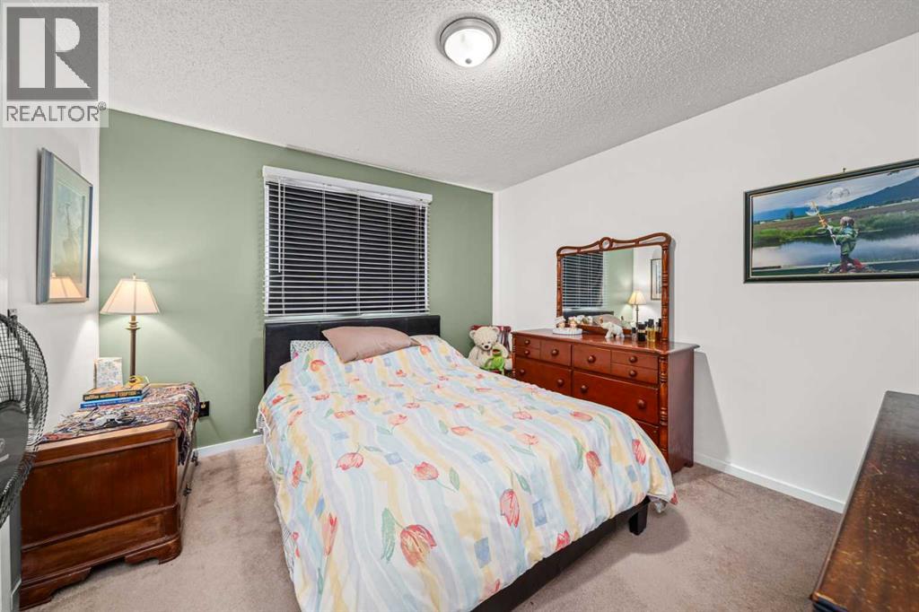 75 Bedford Drive NE, Calgary, Alberta  T3K 2N9 - Photo 8 - A2312183