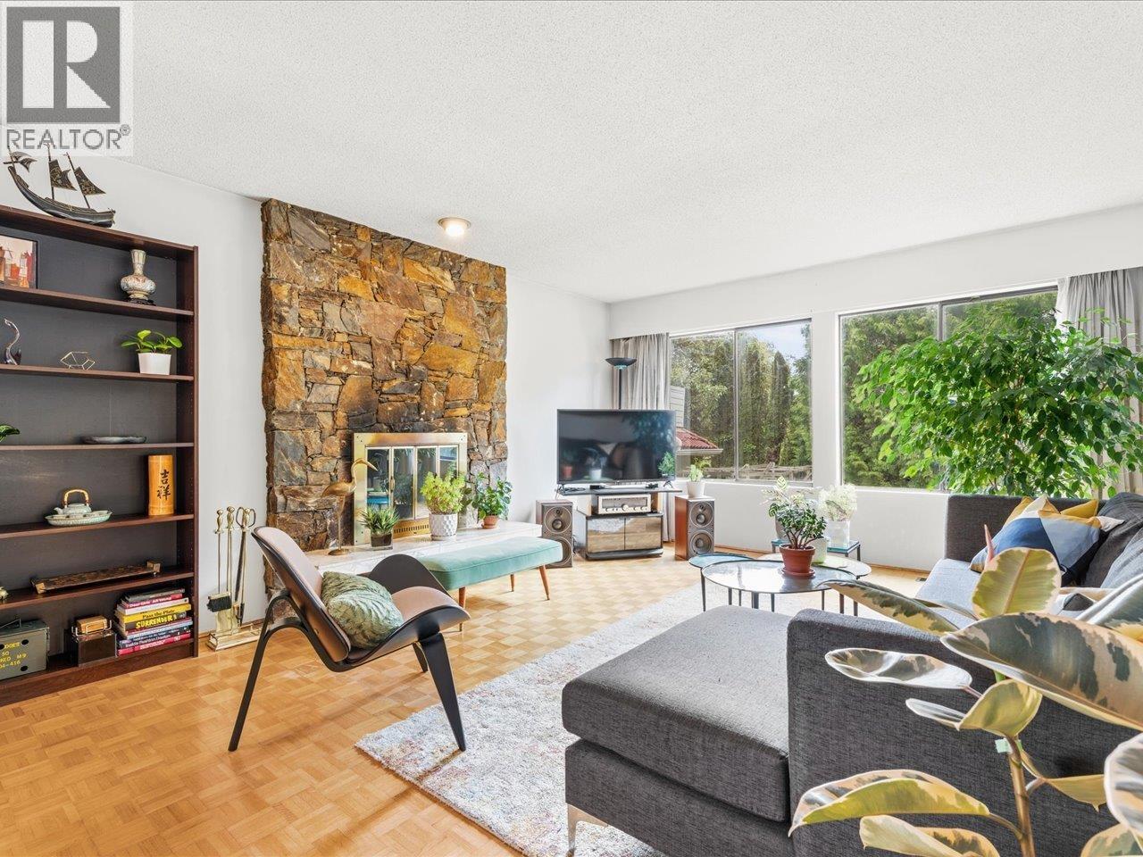 7611 Oak Street, Vancouver, British Columbia  V6P 4A4 - Photo 3 - R3124759