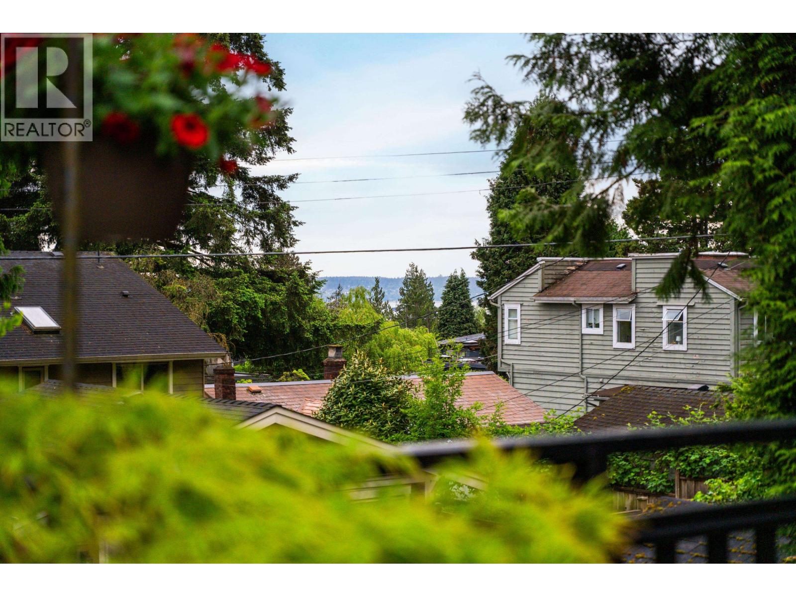 1030 Mathers Avenue, West Vancouver, British Columbia  V7T 2G2 - Photo 28 - R3124800