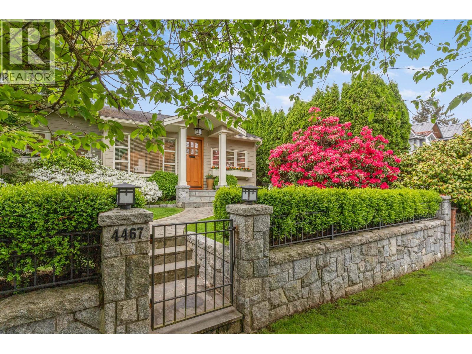 4467 St. George Street, Vancouver, British Columbia  V5V 4A5 - Photo 1 - R3124831