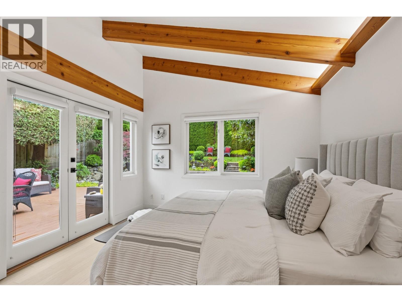 4467 St. George Street, Vancouver, British Columbia  V5V 4A5 - Photo 14 - R3124831