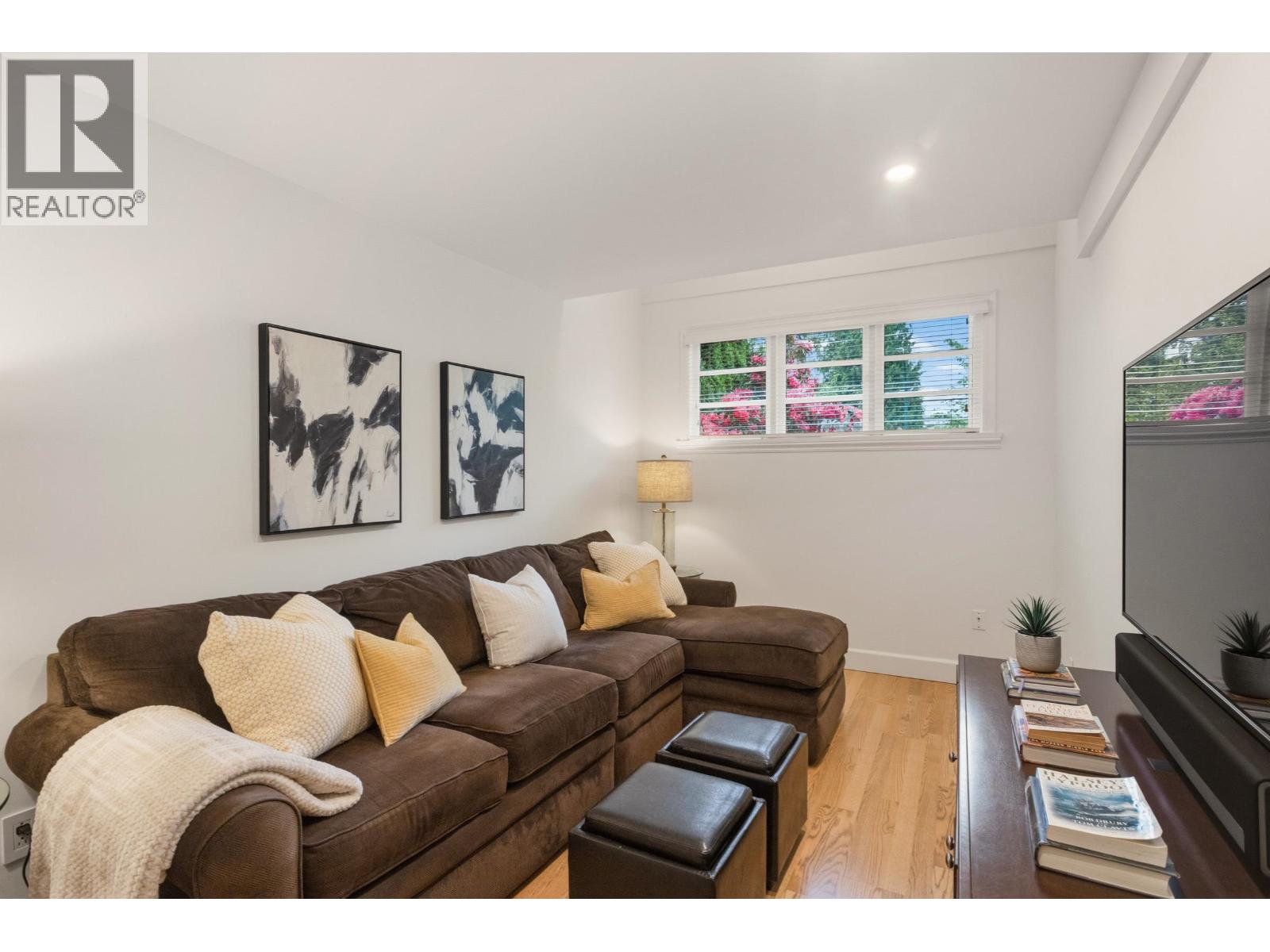 4467 St. George Street, Vancouver, British Columbia  V5V 4A5 - Photo 19 - R3124831