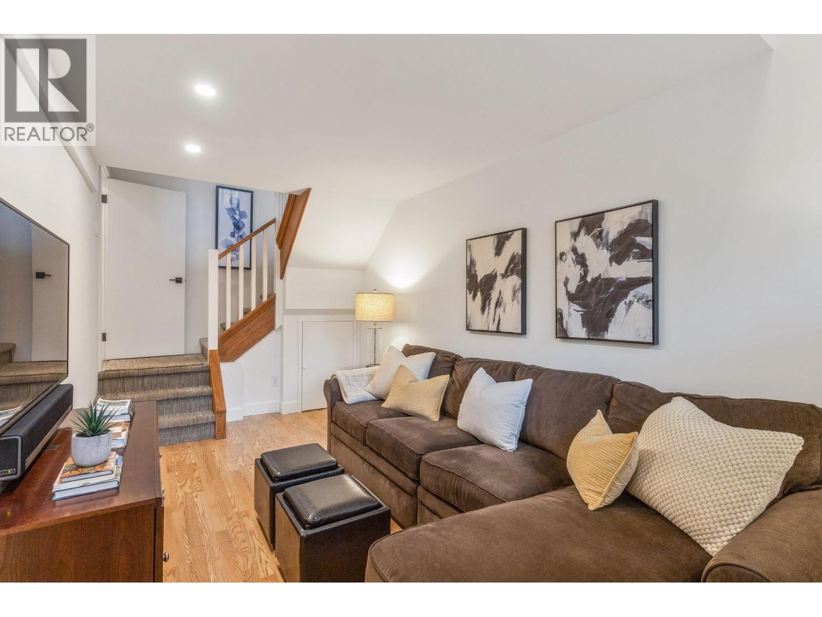 4467 St. George Street, Vancouver, British Columbia  V5V 4A5 - Photo 20 - R3124831
