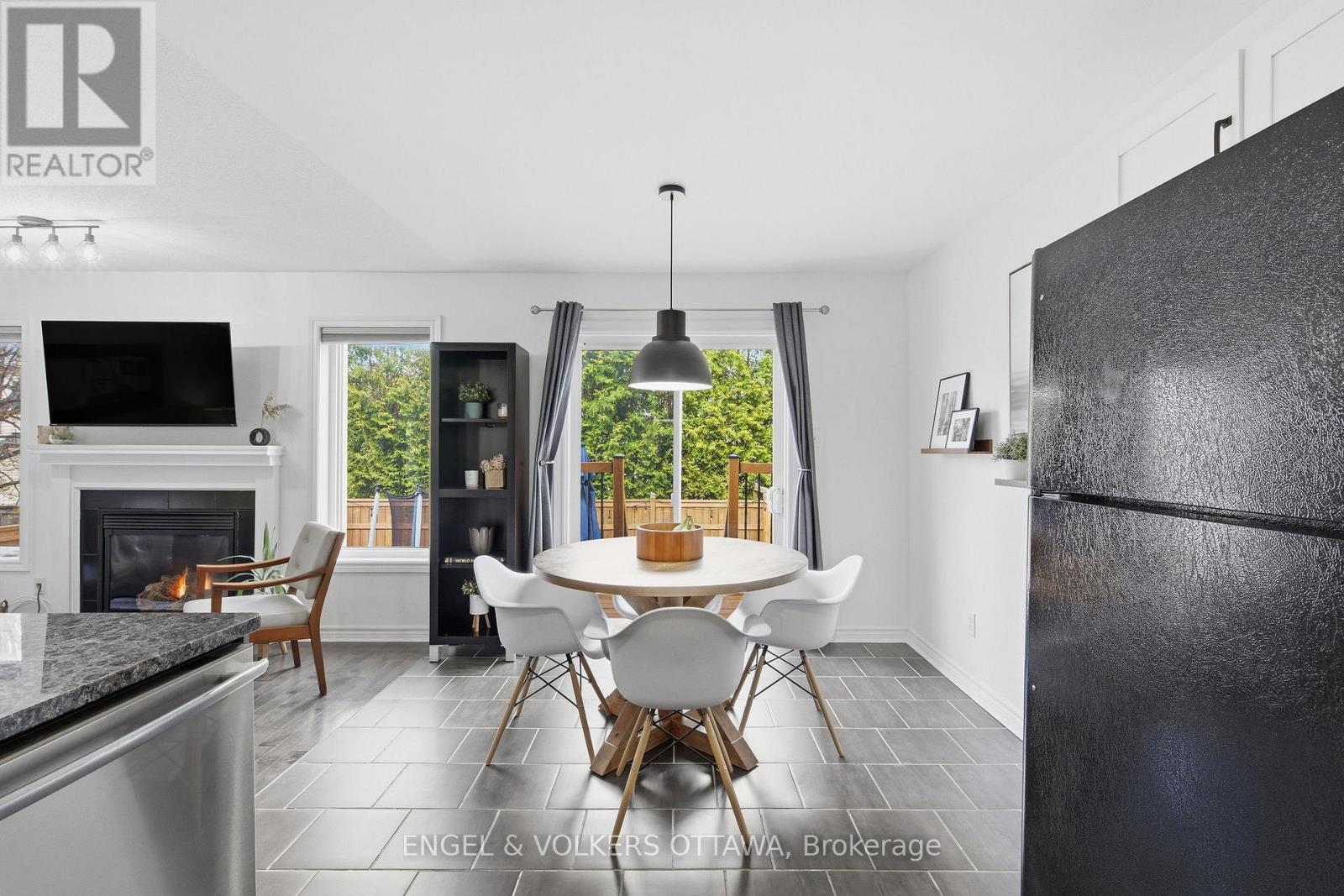 413 Montserrat Street, Ottawa, Ontario  K2S 0L6 - Photo 18 - X13144446