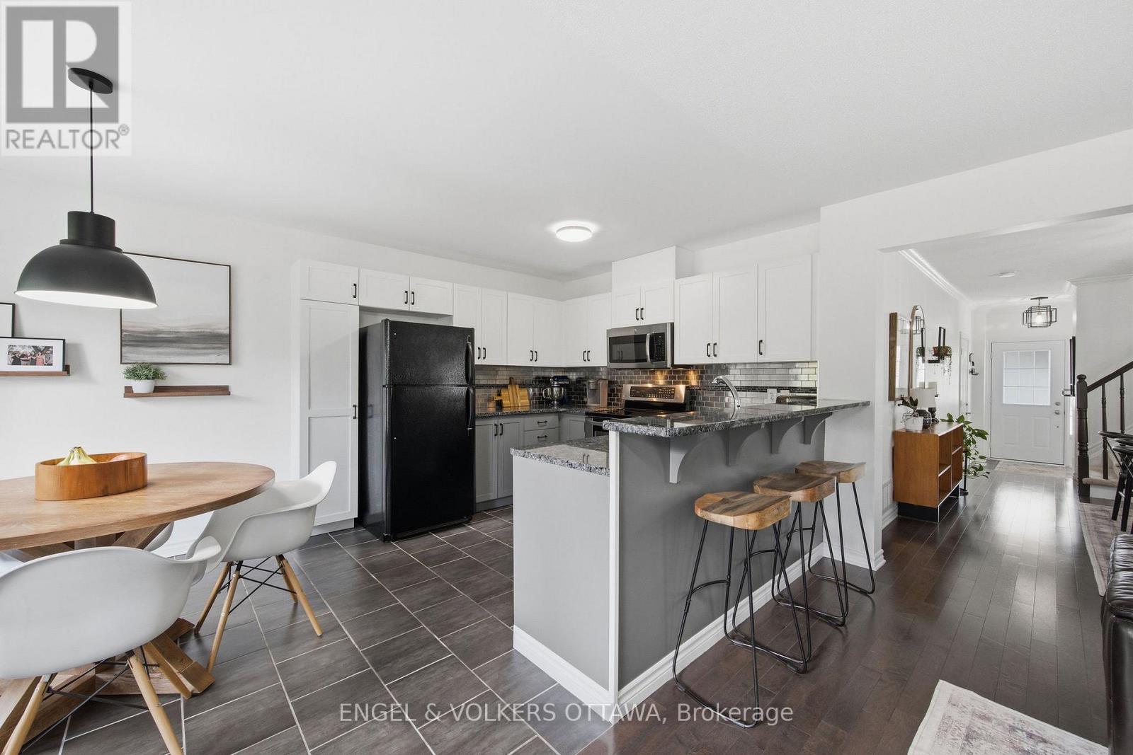 413 Montserrat Street, Ottawa, Ontario  K2S 0L6 - Photo 21 - X13144446