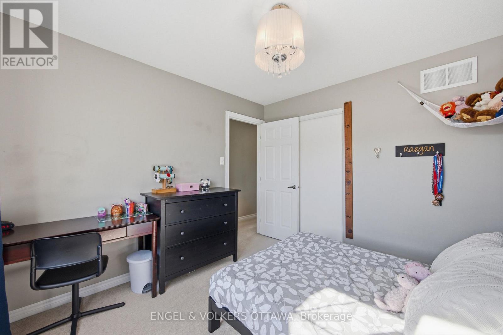 413 Montserrat Street, Ottawa, Ontario  K2S 0L6 - Photo 34 - X13144446