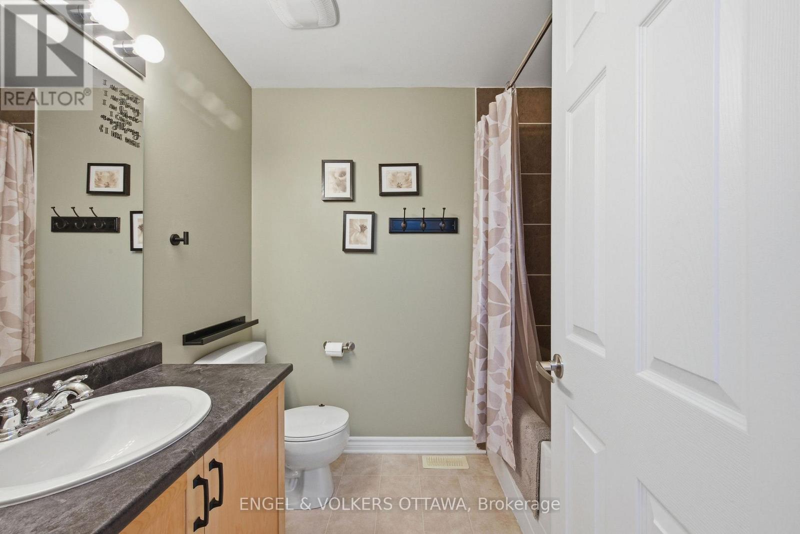 413 Montserrat Street, Ottawa, Ontario  K2S 0L6 - Photo 35 - X13144446
