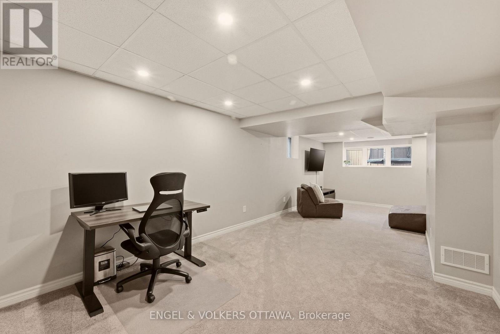 413 Montserrat Street, Ottawa, Ontario  K2S 0L6 - Photo 39 - X13144446