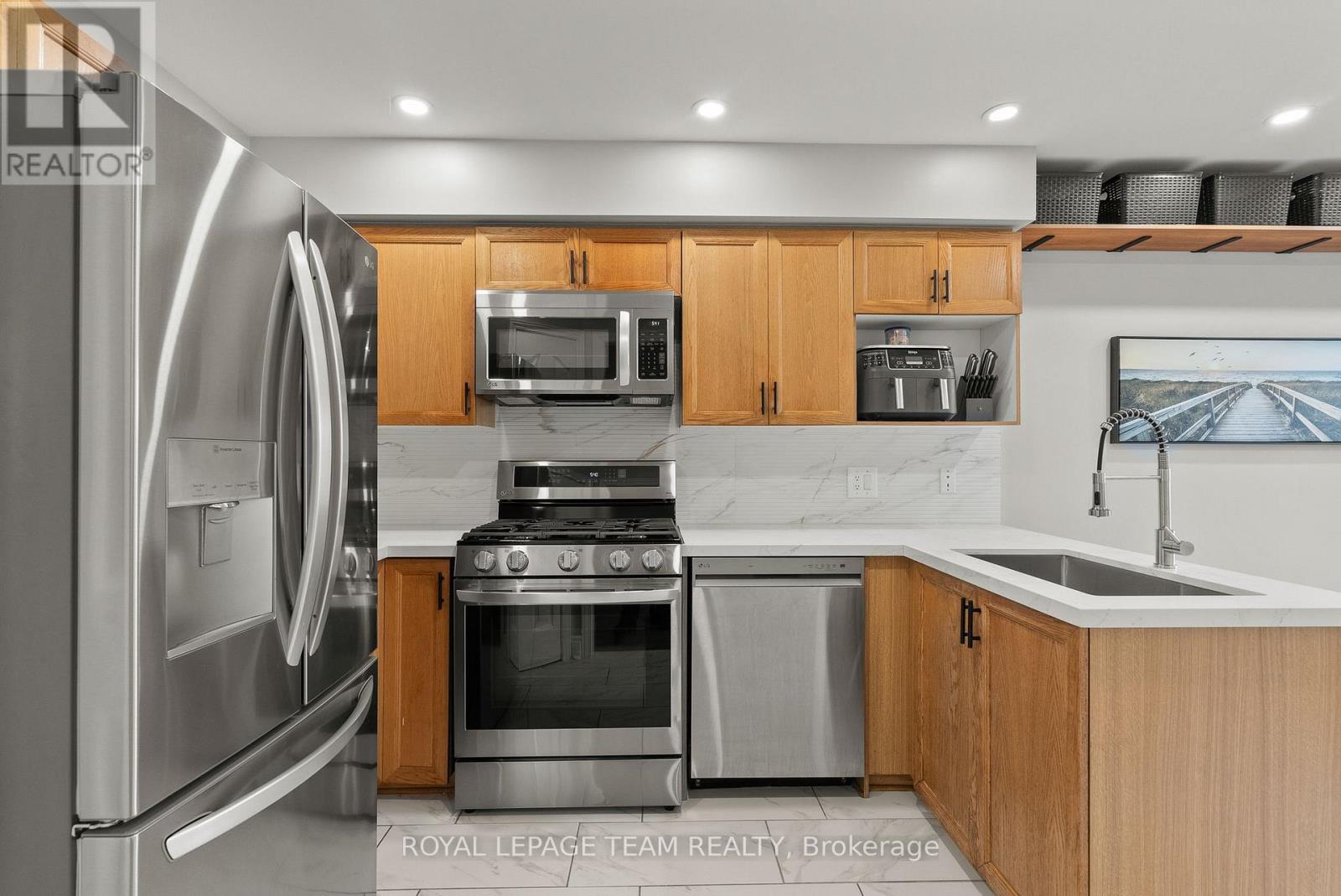 40 Milner Downs Crescent, Ottawa, Ontario  K2M 2S5 - Photo 13 - X13144526