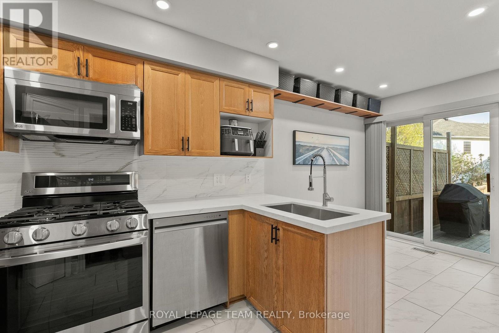 40 Milner Downs Crescent, Ottawa, Ontario  K2M 2S5 - Photo 14 - X13144526