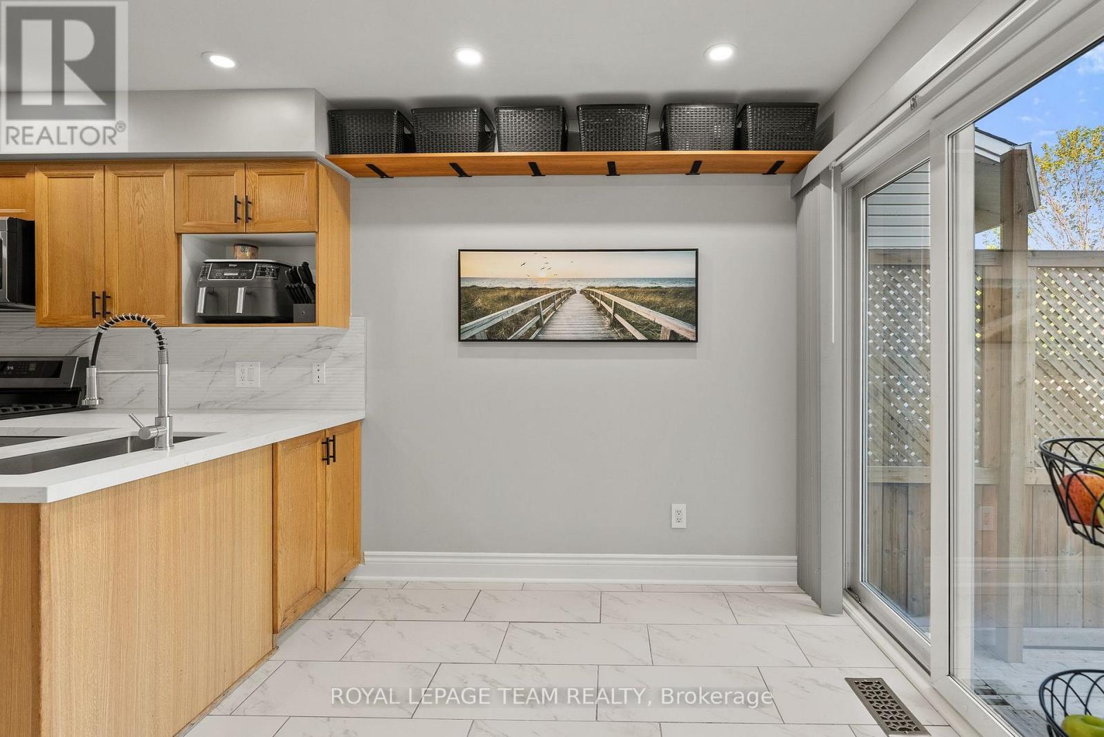 40 Milner Downs Crescent, Ottawa, Ontario  K2M 2S5 - Photo 18 - X13144526