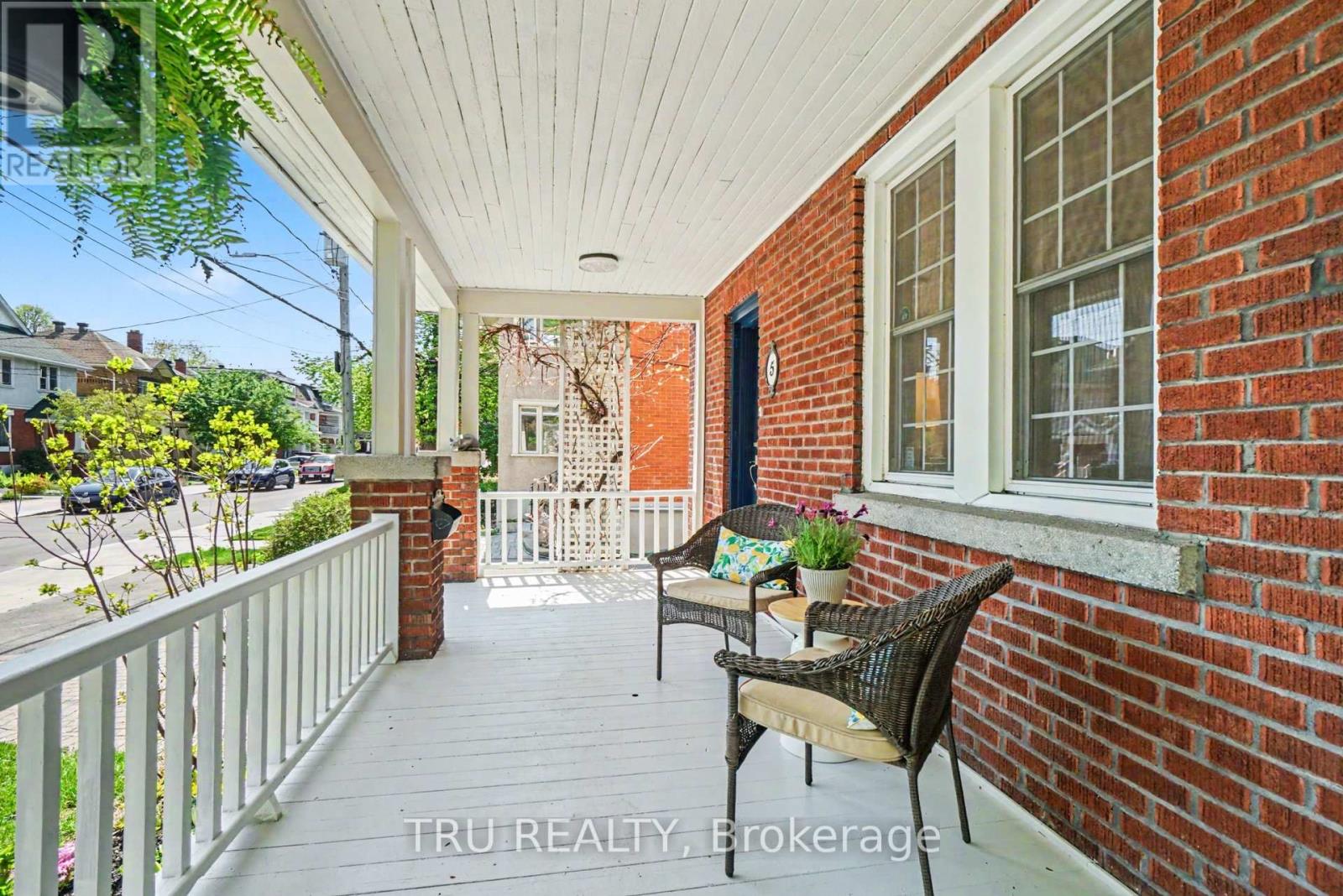 5 Grove Avenue, Ottawa, Ontario  K1S 3A5 - Photo 4 - X13144550