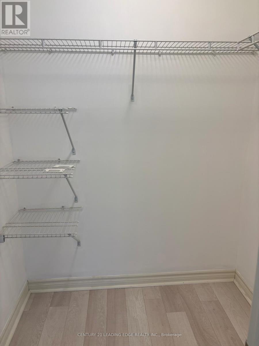 1016 - 39 Annie Craig Drive, Toronto, Ontario  M8V 0H1 - Photo 13 - W13144254