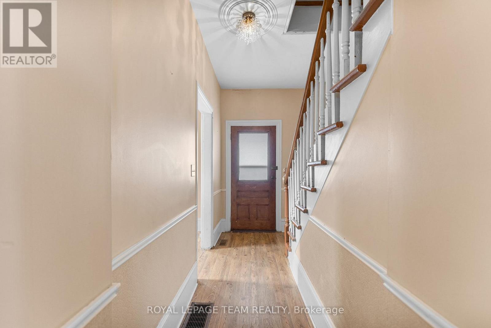 48 Havey Street, Arnprior, Ontario  K7S 1G7 - Photo 5 - X12748826