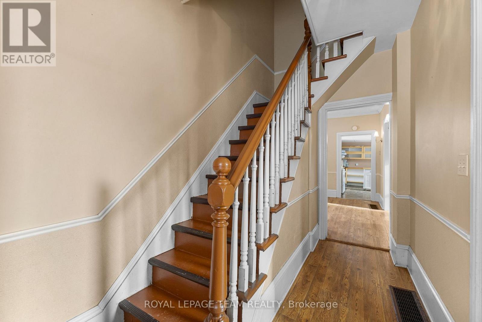 48 Havey Street, Arnprior, Ontario  K7S 1G7 - Photo 6 - X12748826