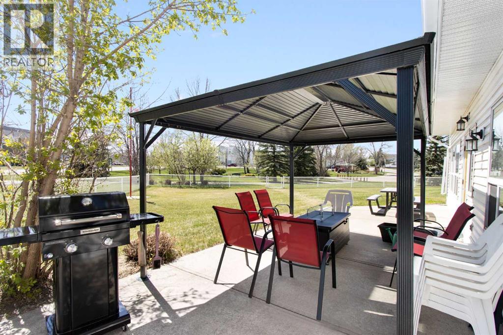 210, 3 Parklane Way, Strathmore, Alberta  T1P 1N6 - Photo 13 - A2305877