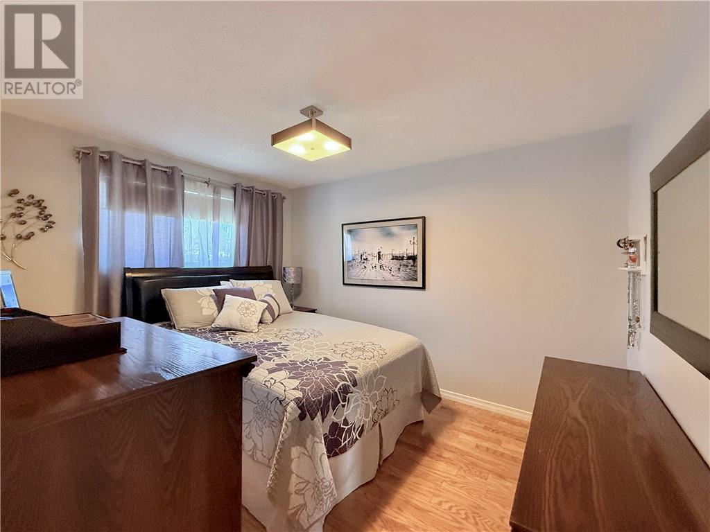 3078 Marie Avenue, Val Caron, Ontario  P3N 1C3 - Photo 8 - 2127708